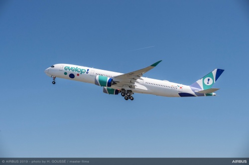 Evelop Airlines takes delivery of its first A350 aircraft