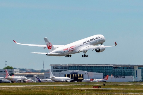 First Japan Airlines A350 XWB makes maiden flight in Toulouse (TLS)