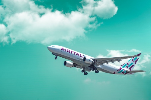Air Italy signs new partnerships with Finnair and El Al through two new SPAs